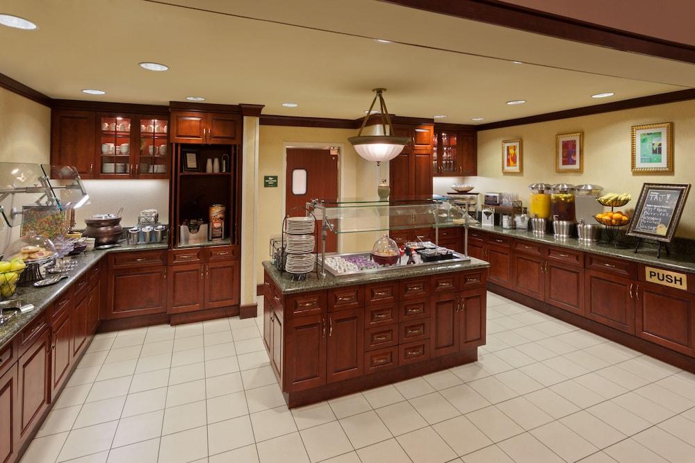 Homewood Suites By Hilton Gainesville Exterior photo