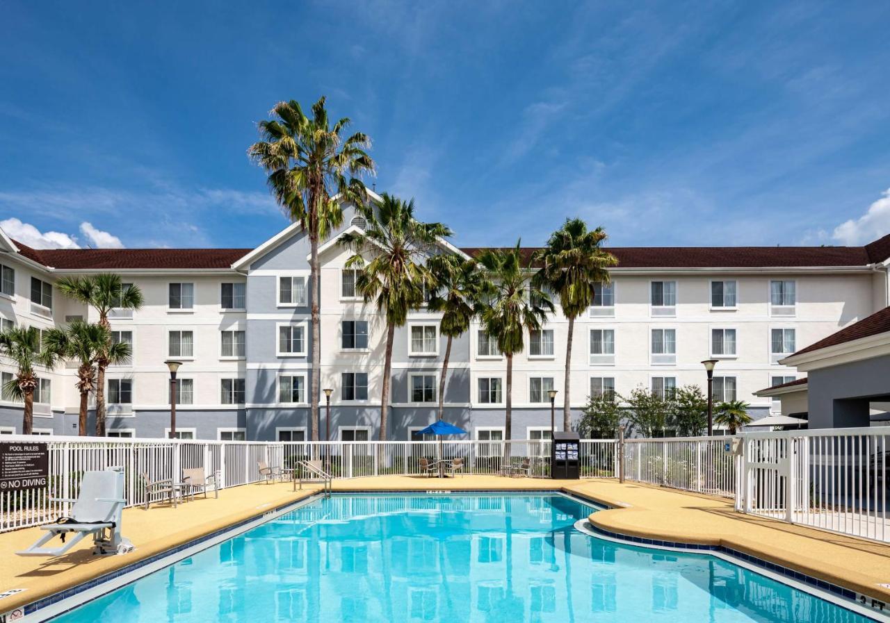 Homewood Suites By Hilton Gainesville Exterior photo