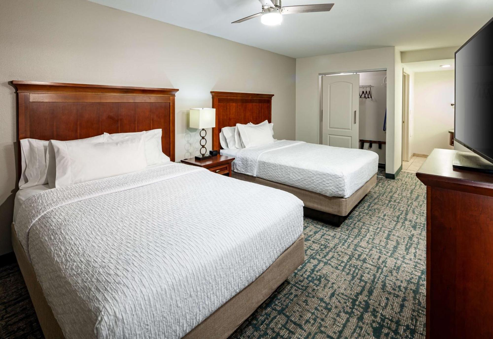 Homewood Suites By Hilton Gainesville Exterior photo